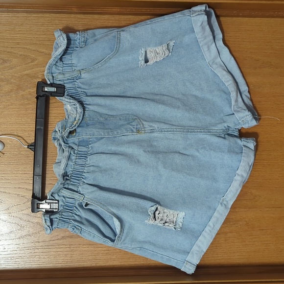Light wash distressed elastic waist denim paper bag style shorts - Picture 1 of 3